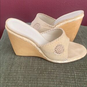 BCBG Tan Open-Toe Suede Wedge Sandals